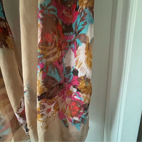Light Weight Scarf | Tan & Floral - Picture 2 of 3